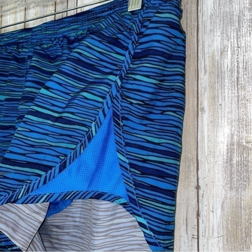 Nike Blue Running Shorts - Picture 3 of 6